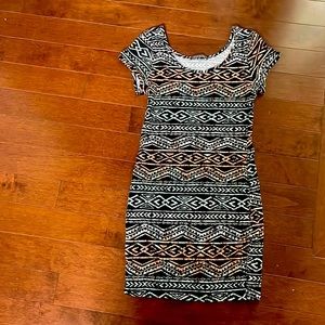 Slim fitted cotton casual dress